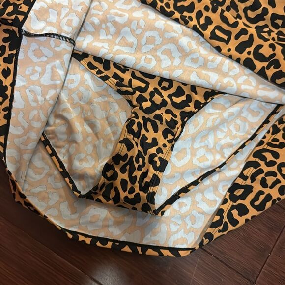 Leopard Print Athletic Skirt - Built in Bottoms - BRAND NEW - Size Large - Picture 3 of 5
